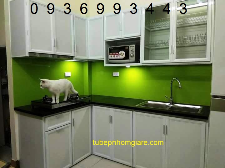 mẫu tủ bếp nhôm kính mẫu tủ bếp nhôm kính