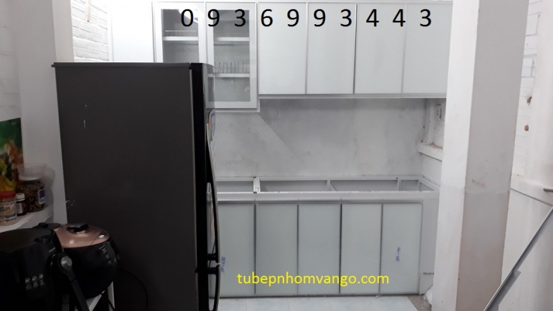 mẫu thiết kế tủ bếp nhôm sơn tĩnh điện cánh Zang Lee mẫu thiết kế tủ bếp nhôm sơn tĩnh điện cánh Zang Lee