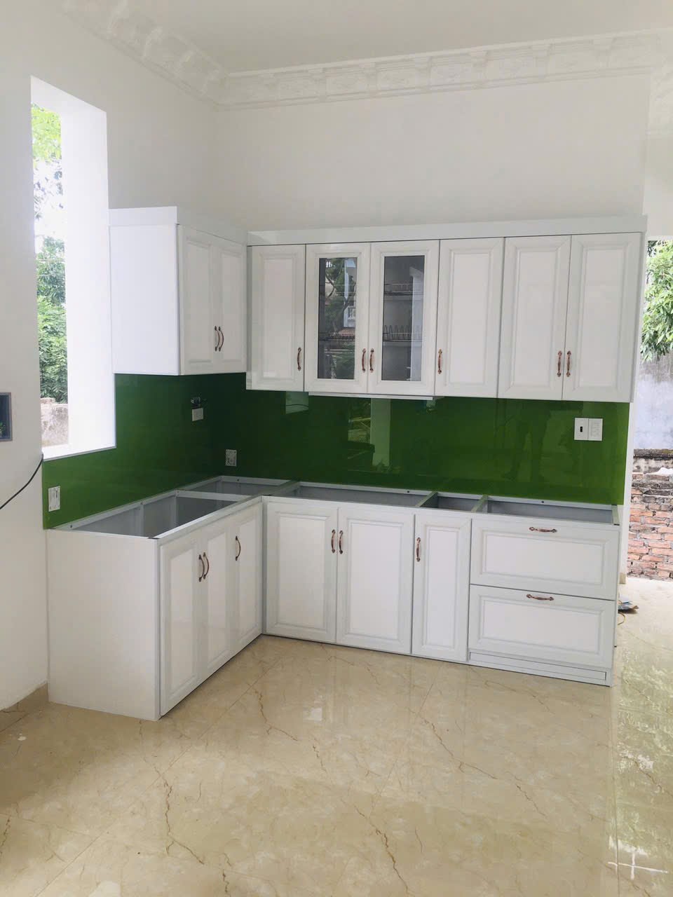 tu_bep_nhom_tan_co_dien_-_001