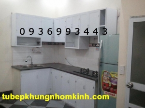 tủ bếp nhôm sơn tĩnh điện