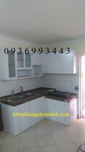thi cong tu bep nhom son tinh dien chu L