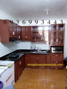 tủ bếp nhôm vân gỗ