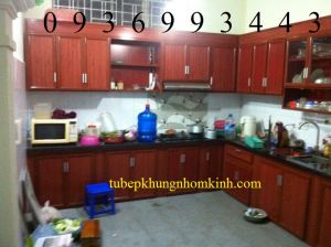 thi công tủ bếp nhôm giả gỗ