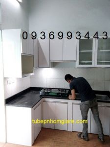 thi công tủ bếp Acrylic đẹp