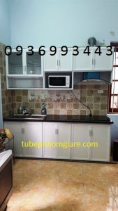 mẫu tủ bếp nhôm sơn tĩnh điện