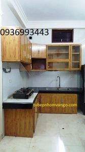 thi công tủ bếp nhôm vân gỗ đẹp