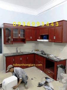 tủ bếp nhôm kính