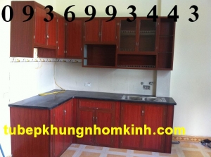 tu bep khung nhom kinh
