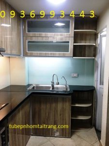 thi công tủ bếp Laminate