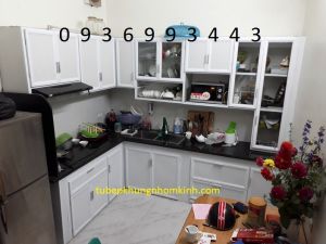 thiết kế tủ bếp nhôm sơn tĩnh điện