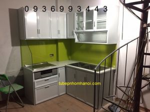 mẫu tủ bếp nhôm kính