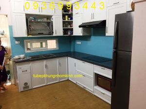 thi công tủ bếp nhôm sơn tĩnh điện