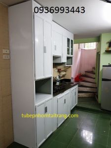 thiet ke tu bep nhom son tinh dien