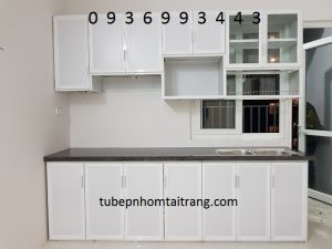 thi cong tu bep nhom son tinh dien