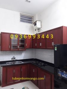 tu bep nhom kinh