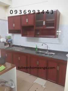 mẫu tủ bếp nhôm