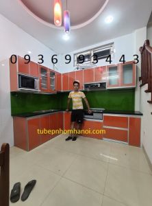 tu bep nhom canh he Zang Lee