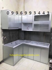 mau thi cong tu bep nhom son tinh dien canh Zang Lee chu L