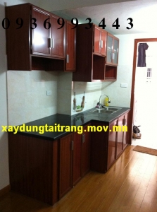 tủ bếp nhôm kính vân gỗ