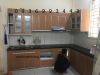 thi công tủ bếp nhôm cánh Laminate chữ L - anh 1