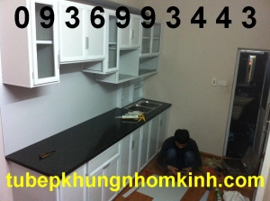 Tủ bếp nhôm sơn tĩnh điện