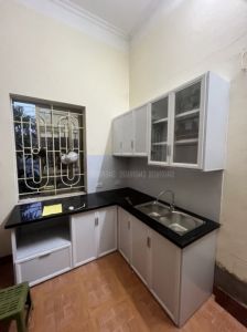 tủ bếp nhôm sơn tĩnh điện