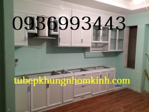 tủ bếp nhôm sơn tĩnh điện