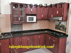 tủ bếp vân gỗ