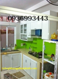 thi công tủ bếp sơn tĩnh điện