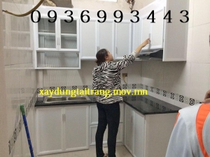 tủ bếp nhôm sơn tĩnh điện