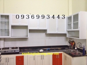 tủ bếp nhôm sơn tĩnh điện