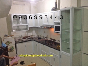 thi cong tu bep nhom son tinh dien