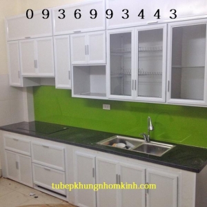 tủ bếp nhôm sơn tĩnh điện