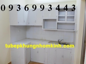 tu bep nhom kinh