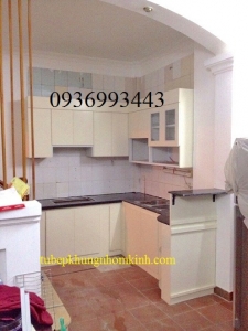 tủ bếp nhôm cánh gỗ nhựa PVC đẹp