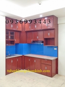 tủ bếp vân gỗ