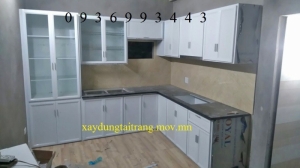 mẫu tủ bếp nhôm sơn tĩnh điện chữ L