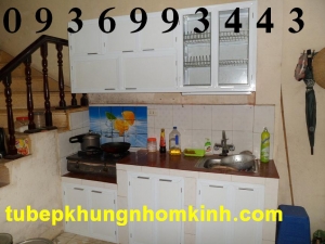 tủ bếp nhôm sơn tĩnh điện