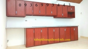 tủ bếp nhôm vân gỗ