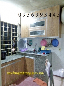 thiết kế tủ bếp nhôm cánh Laminate
