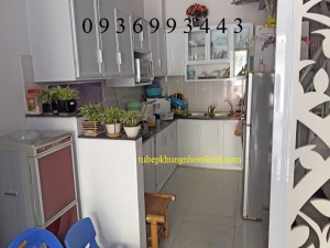 thiết kế tủ bếp nhôm sơn tĩnh điện đẹp